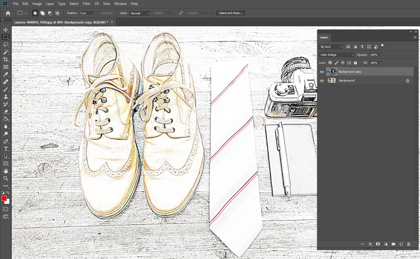 Photoshop gaussian color line drawing from photo..