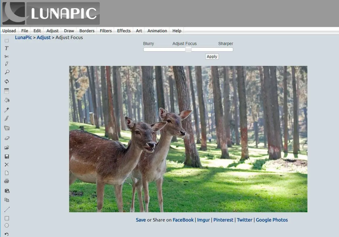 ウェブサイトを開く..