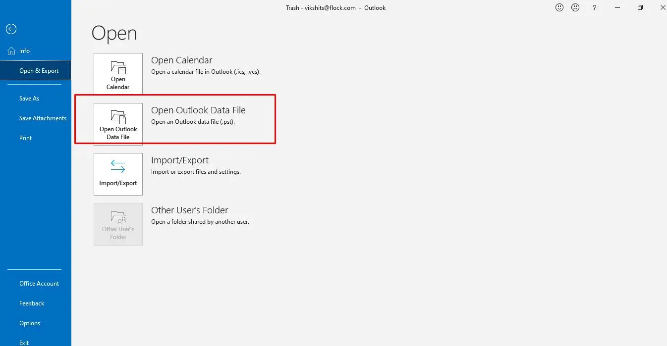 Outlook で PST を開く.
